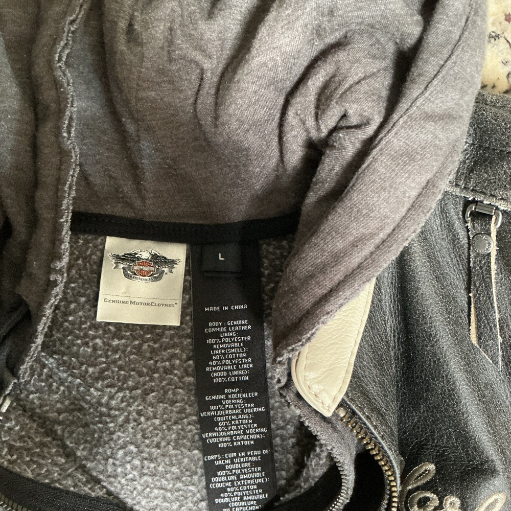 Harley Davidson Riding Jacket - Picture 4 of 4